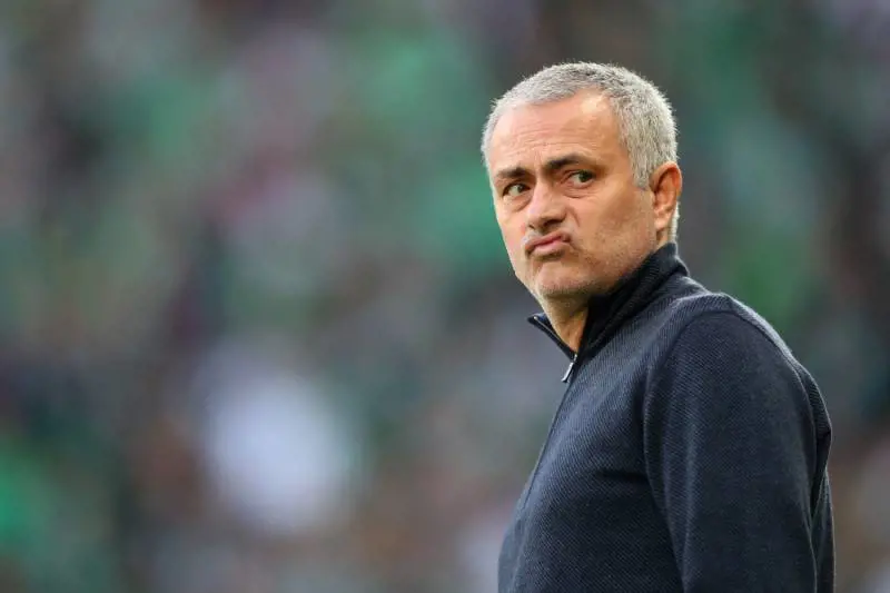 Mourinho, carezza a Ranieri: "Nessuno cancellerà ciò che hai fatto amico"