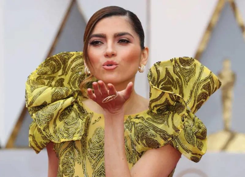 Oscar, l'incidente hot di Blanca Blanco sul red carpet