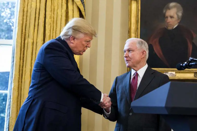 Il Russiagate non si ferma più. Nei guai un ministro di Trump