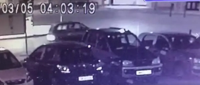 Spari alle auto della polizia Così la mafia sfida lo Stato