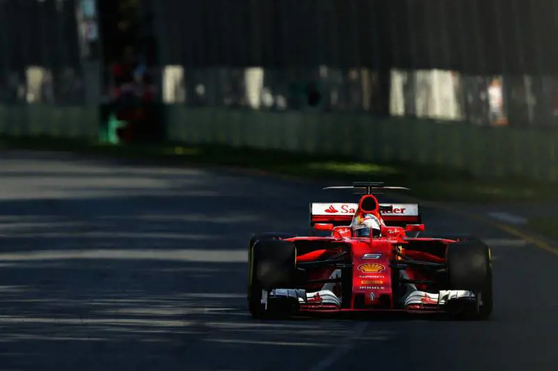 Quell'ipotesi che può cambiare la F1: scambio Vettel-Hamilton