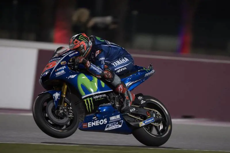 Motogp, Qatar: Vinales si mette alle spalle Dovizioso e Rossi