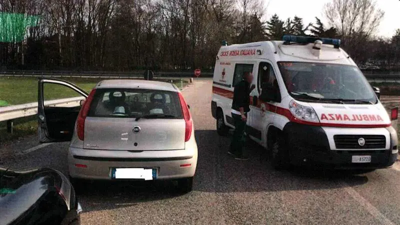 Sceriffi fai da te contro l'ambulanza
