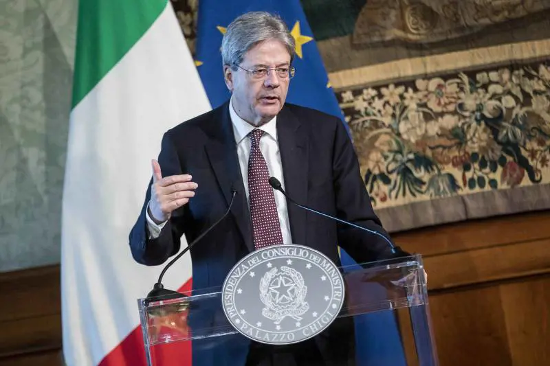 Torna il fantasma del voto E saltano i tagli alla spesa