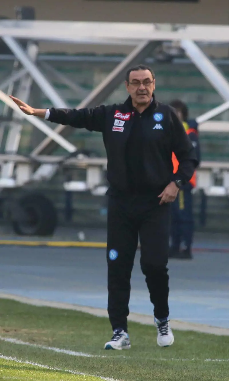 Sarri esorcizza il Pipita. "È uno come gli altri ma più forte degli altri"