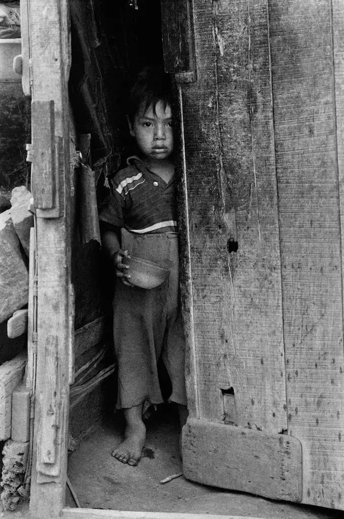 People and Borders, l'uomo oltre i confini negli scatti di Gian Butturini