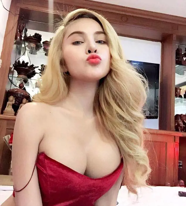 "Troppo sexy e provocante": così il governo cambogiano bandisce l'attrice