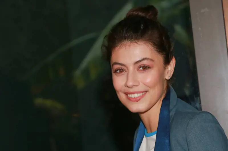 Alessandra Mastronardi si sposa: presto il matrimonio con il suo "primo amore"