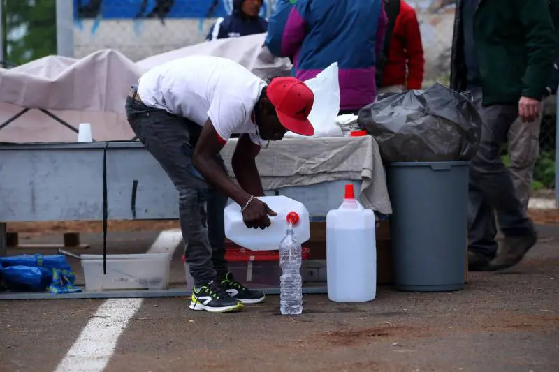 Roma, rissa tra immigrati