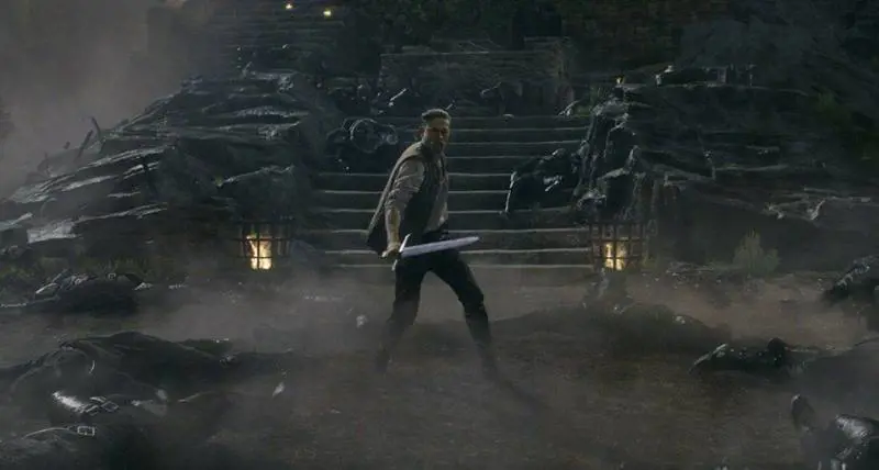 Il film del weekend: "King Arthur - Il potere della spada"