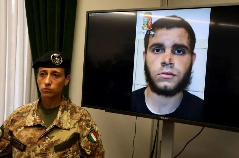 Milano, aggredì agenti: "Hosni sottoposto a perizia pschiatrica"