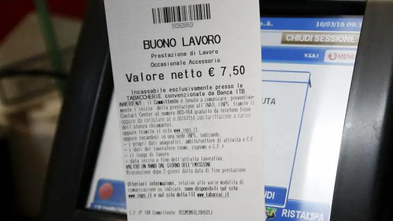 Pd, scontro sui voucher