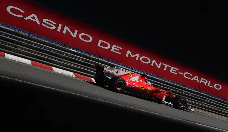 La Ferrari sbanca il Casinò: doppietta rossa a Montecarlo