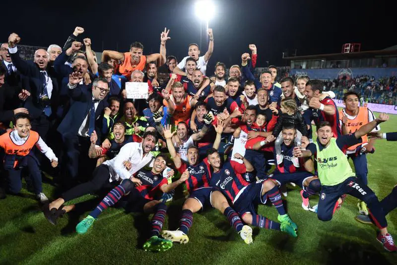 Miracolo Crotone, Empoli in serie B. Decisiva la vittoria del Palermo