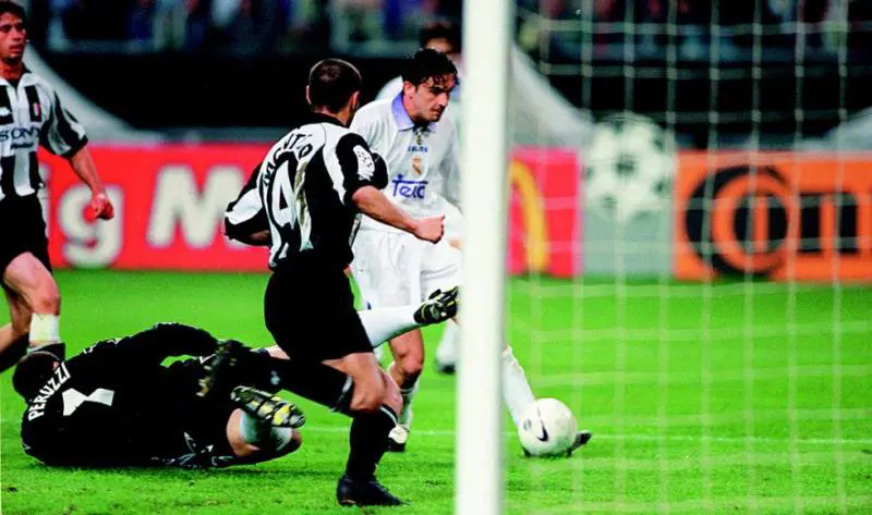 Il gol di Mijatovic e l'eterno mistero di un fuorigioco
