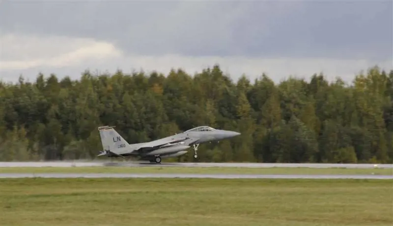 Il Pentagono chiede un miliardo di dollari per l’Air Force in Europa