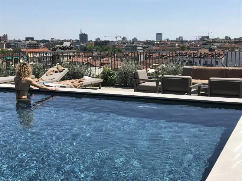 A Milano in vacanza come al mare Un’estate (di lusso) da trascorrere in città