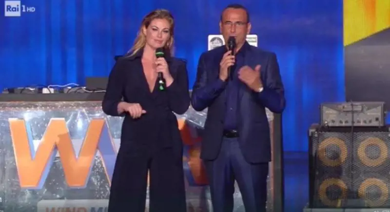 Wind Music Awards, la Incontrada presa di mira per il suo aspetto fisico
