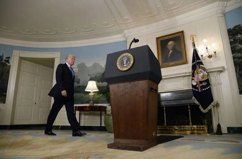 Russiagate, Trump: "Sono indagato"