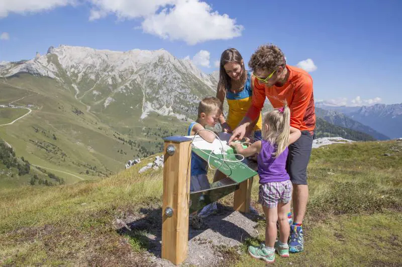 MontagnAnimata, a Predazzo domenica sul Latemar impianti di risalita gratuiti