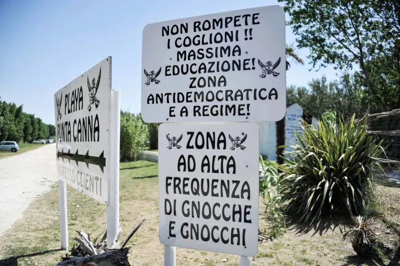 Il vescovo di Chioggia con Scarpa: "Un'indagine assurda"