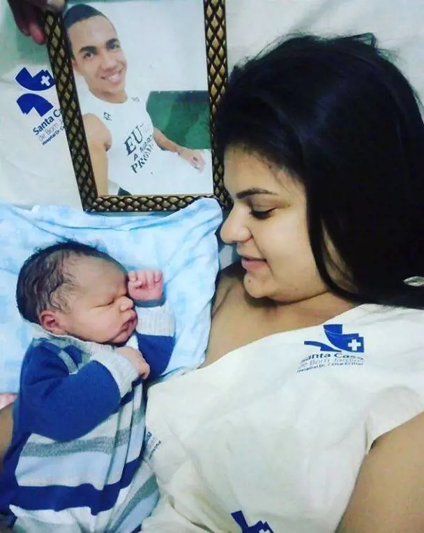 Chape, nasce il figlio di Tiago: la commozione della vedova Graziele