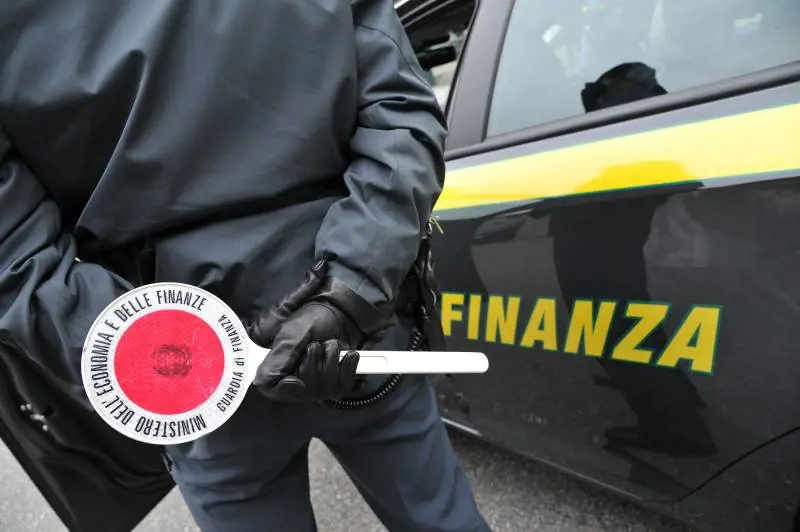 Sei anni per tangenti all'ex direttore locale dell'Erario a Genova