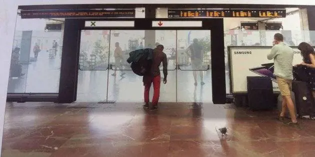"Manifesto razzista in stazione": rimosso dalle Ferrovie