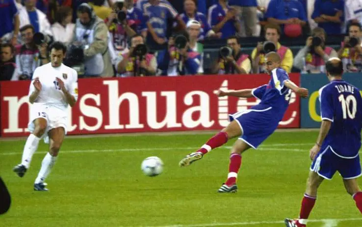 Il famoso golden gol di Trezeguet