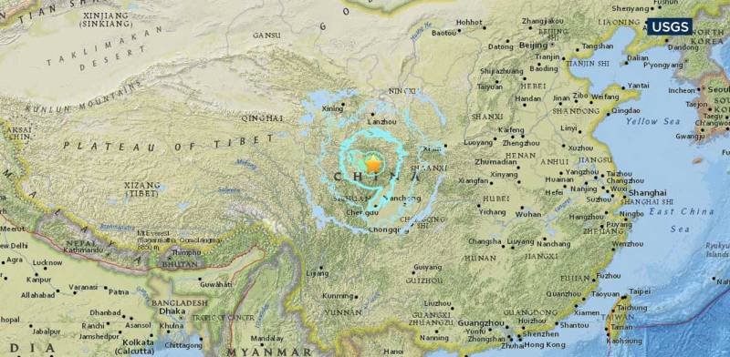 Terremoto in Cina, si scava tra le rovine 7
