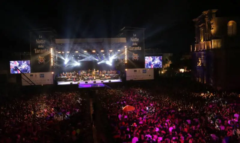 Puglia, massima allerta per la notte della Taranta