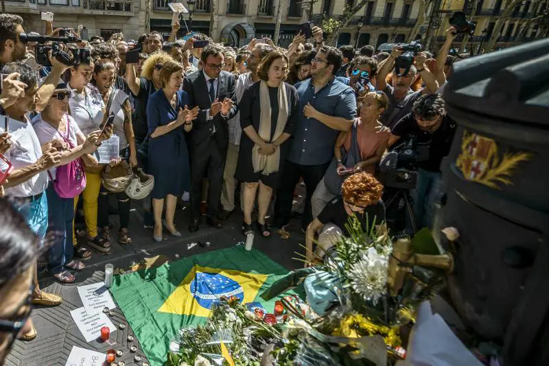 Colau, la sindaca pasionaria "Meglio i profughi dei turisti"