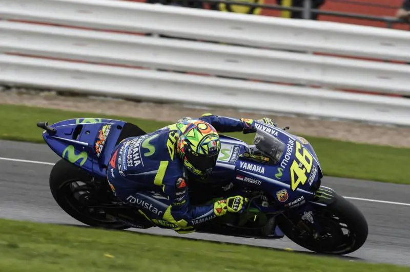 Valentino Rossi tenta il miracolo: in pista già ad Aragon?