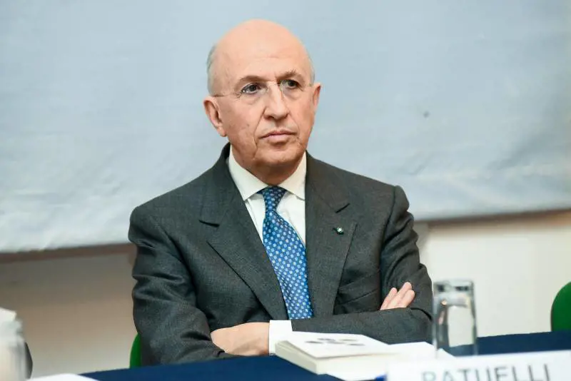 Pressing Abi per conferma misure anticrisi