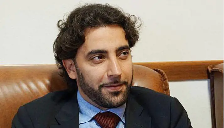 Miracolato il renziano pentito: un apicoltore a capo dei trasporti