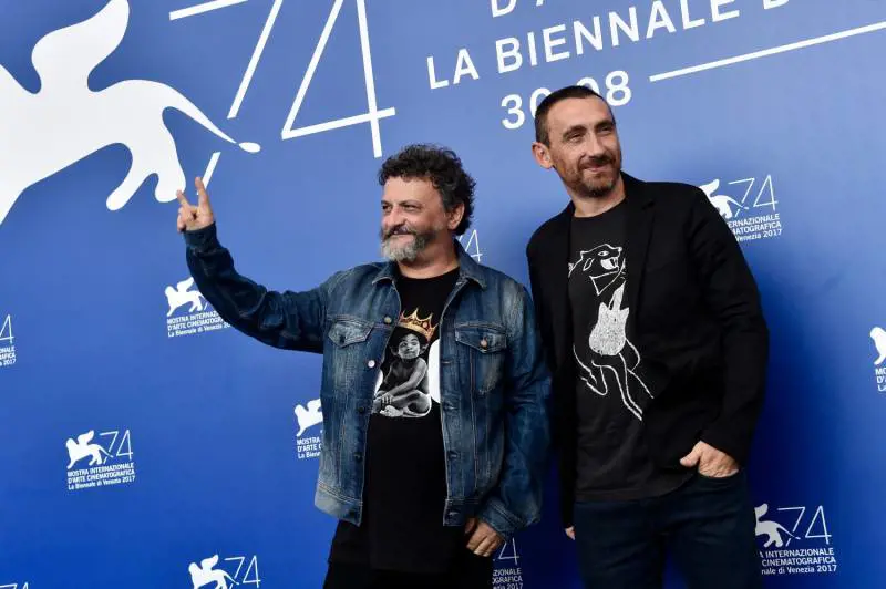 "Ammore e Malavita", crime-movie in salsa neomelodica, conquista il Lido 