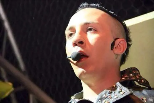 È morto Lou Bellucci: storico vocalist delle notti romane