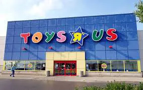 Fine dei giochi per Toys "R" Us, la società dichiara bancarotta