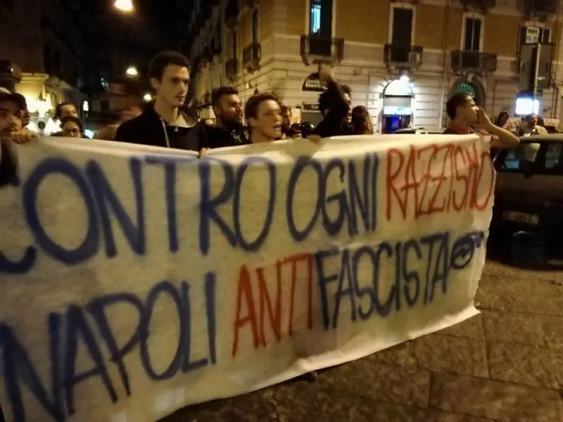 L'assalto dei centri sociali