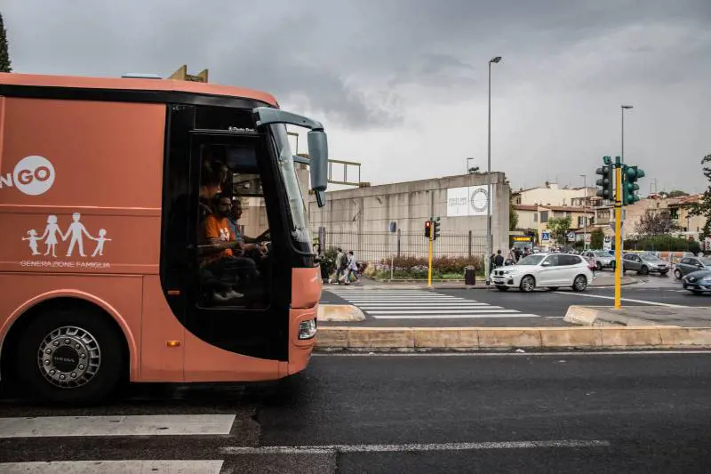 Il bus di CitizenGo a Firenze
