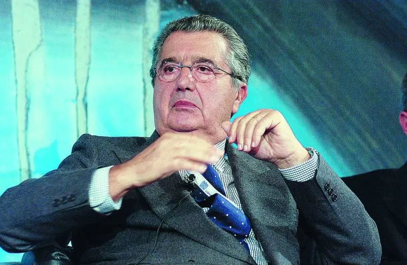 De Benedetti offende Salvini "Antisemita al soldo di Putin"