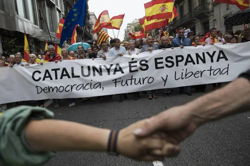 Spagna (e Catalogna) in piazza per il No