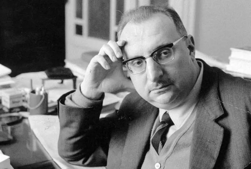 Manganelli e l'autopsia sulla letteratura mai nata