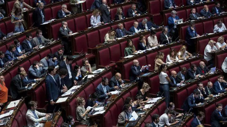 I franchi tiratori nascosti adesso scuotono il governo