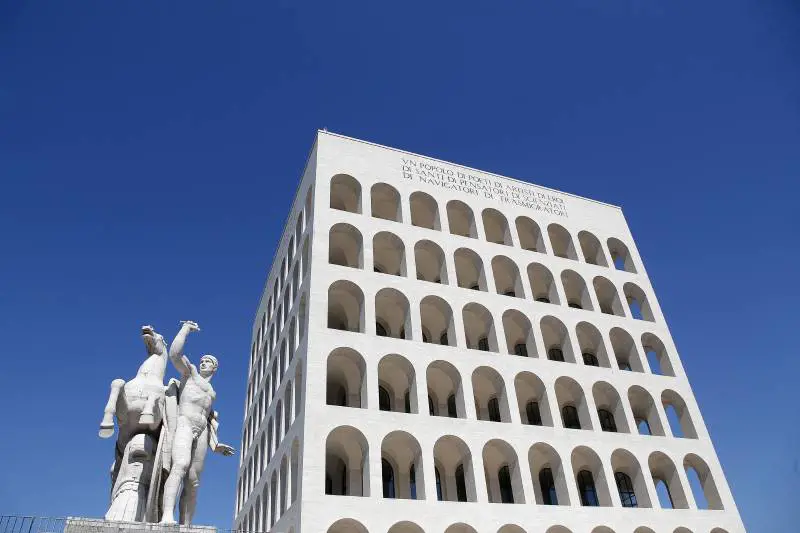 Cari americani, il fascismo non si elimina abbattendo l'Eur