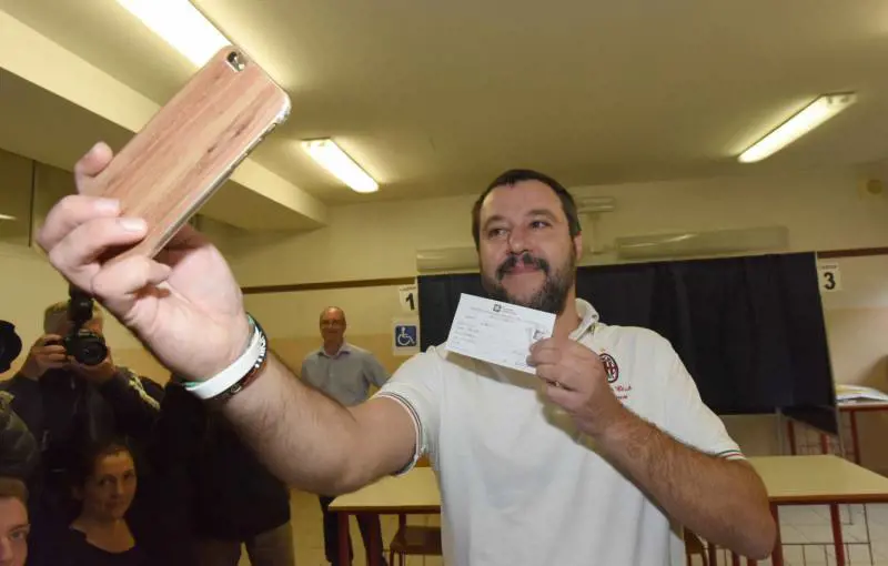 Il referendum dà la scossa: l'affluenza supera il 40%