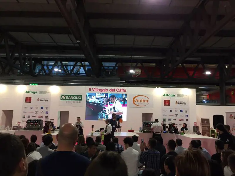 Doppia sfida: mondiale di Cake Design e fantasie al caffé con spezie