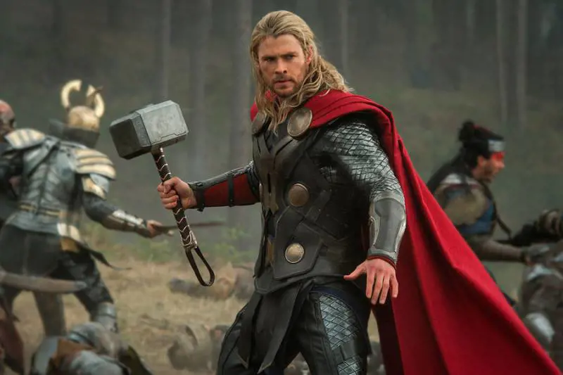 Vola finalmente alto il martello di Thor