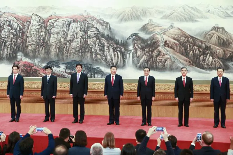 Il giovane, il liberale e il filosofo. I sette nuovi imperatori di Cina