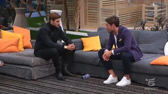 Gf Vip, il fidanzato di Cecilia a Ignazio: "Ci hai provato con tutte. Sei una piovra"